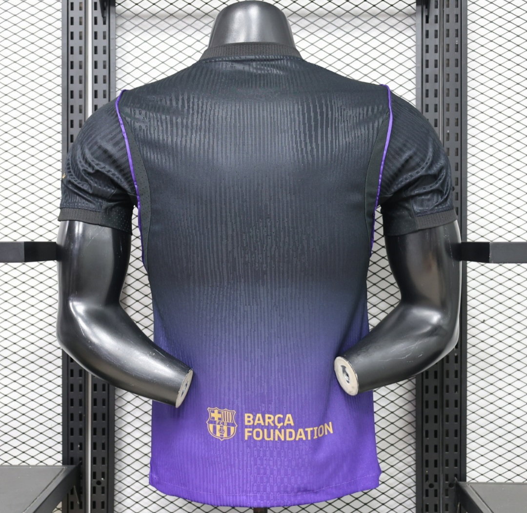 Maillot third du FC Barcelone_11