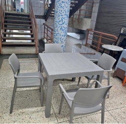 outdoor plastic rattan dining table