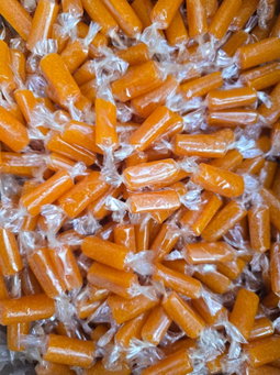 Rawaa lollipop apricot paste قمر الدين روعه بنبون
