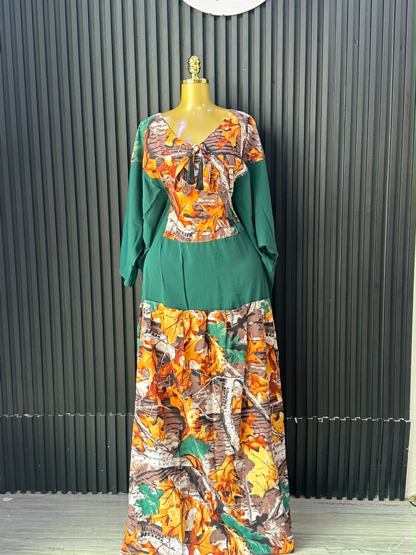 Green & Autumn Leaf Print Maxi Dress_0