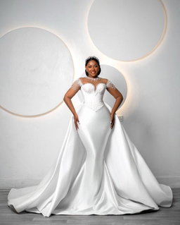 robe sirene surjupe blanc pur en soie