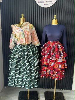 Cream Floral Tiered Ruffle Skirt & Red-Orange Print Tiered Ruffle Skirt