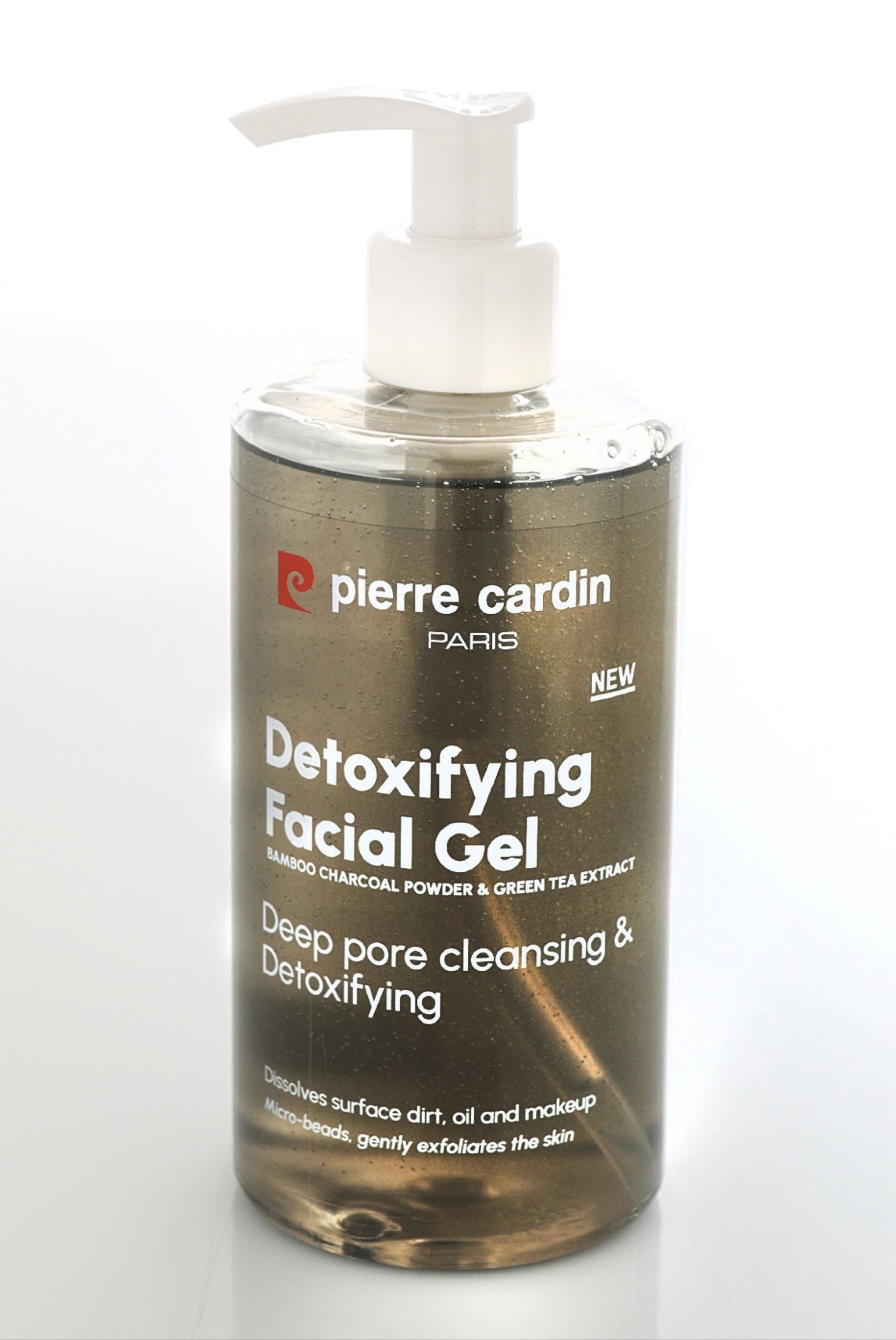 غسول الغني بفحم الخيزران وخلاصة الشاي الأخضر_0