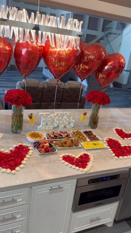 Romantic Breakfast ❤️🌹⚘️