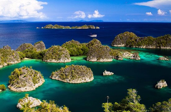 Surabaya > Sorong