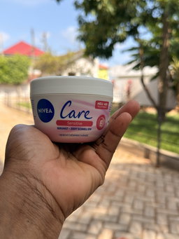 Nivea Care Intensive Cream 