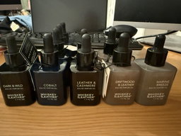 Men sand and fog droppers 