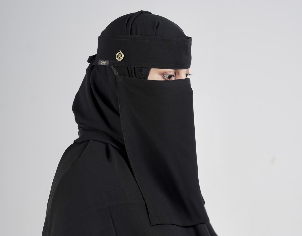 Liara Large Niqab with Round Locket – 11 Inch Length_5