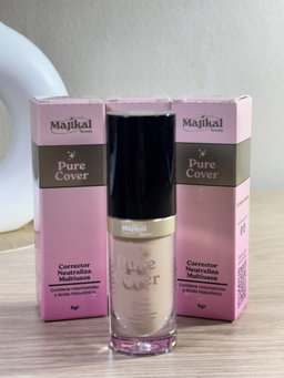 Corrector de Ojeras Pure Cover Majikal 💗