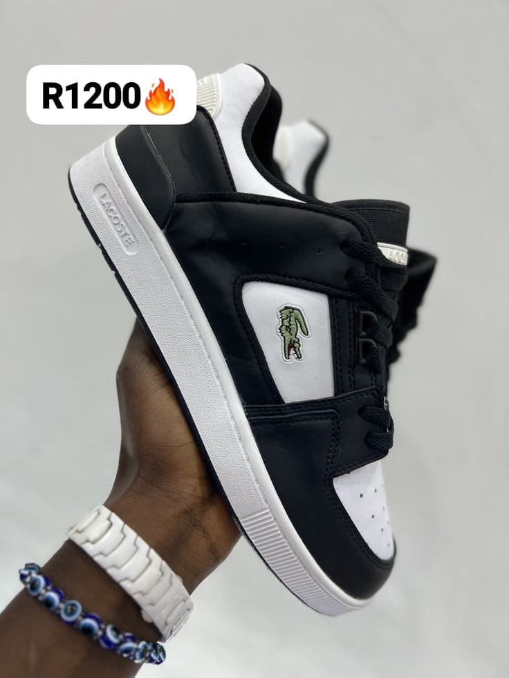 Lacoste Sneakers