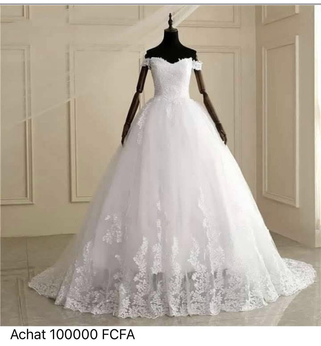 robe princesse en dentelle blanc pur