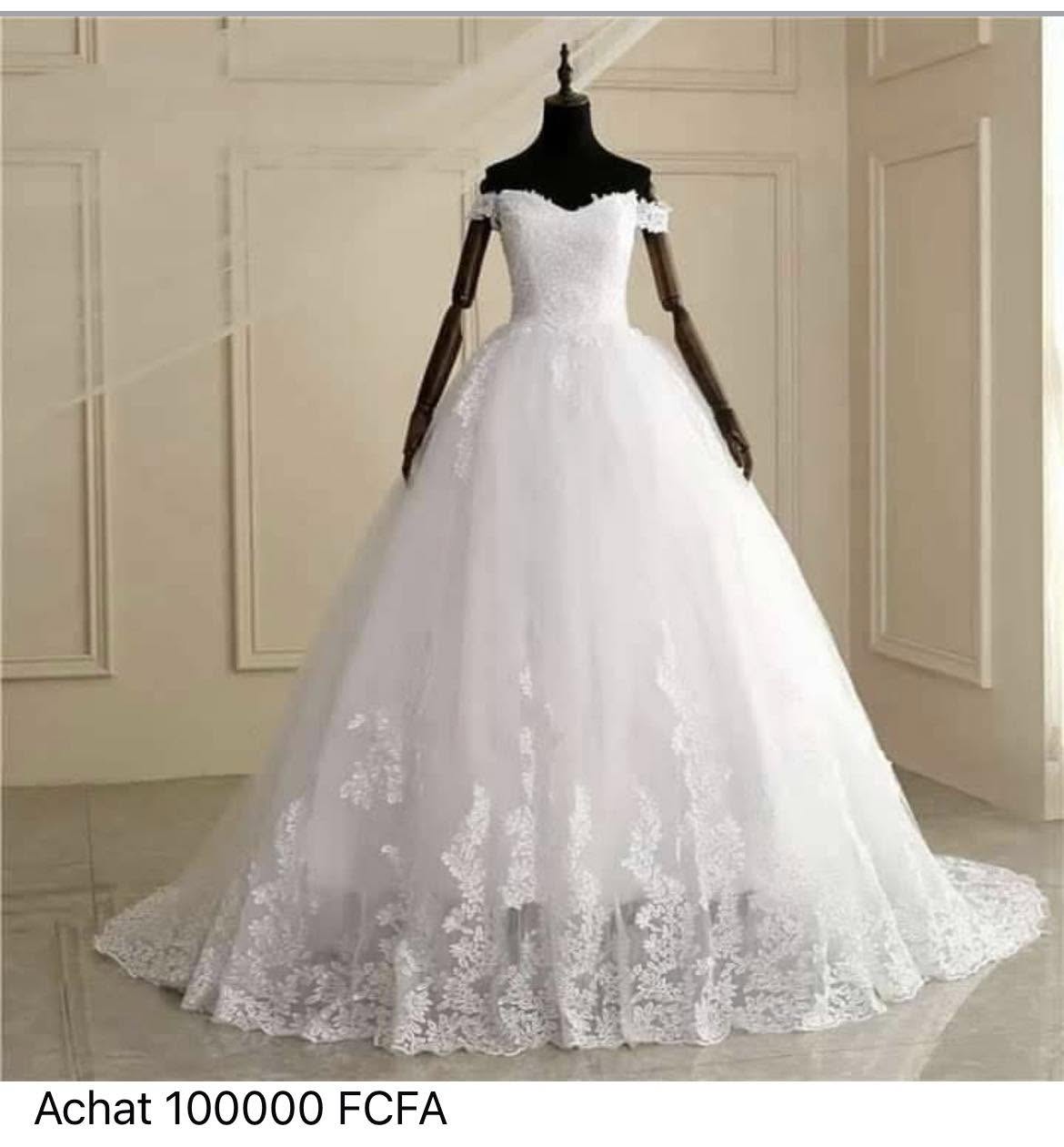 robe princesse en dentelle blanc pur_0