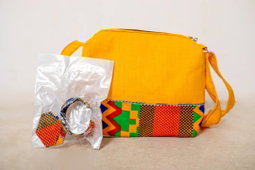 Bandoulière femme en tissu pagne 