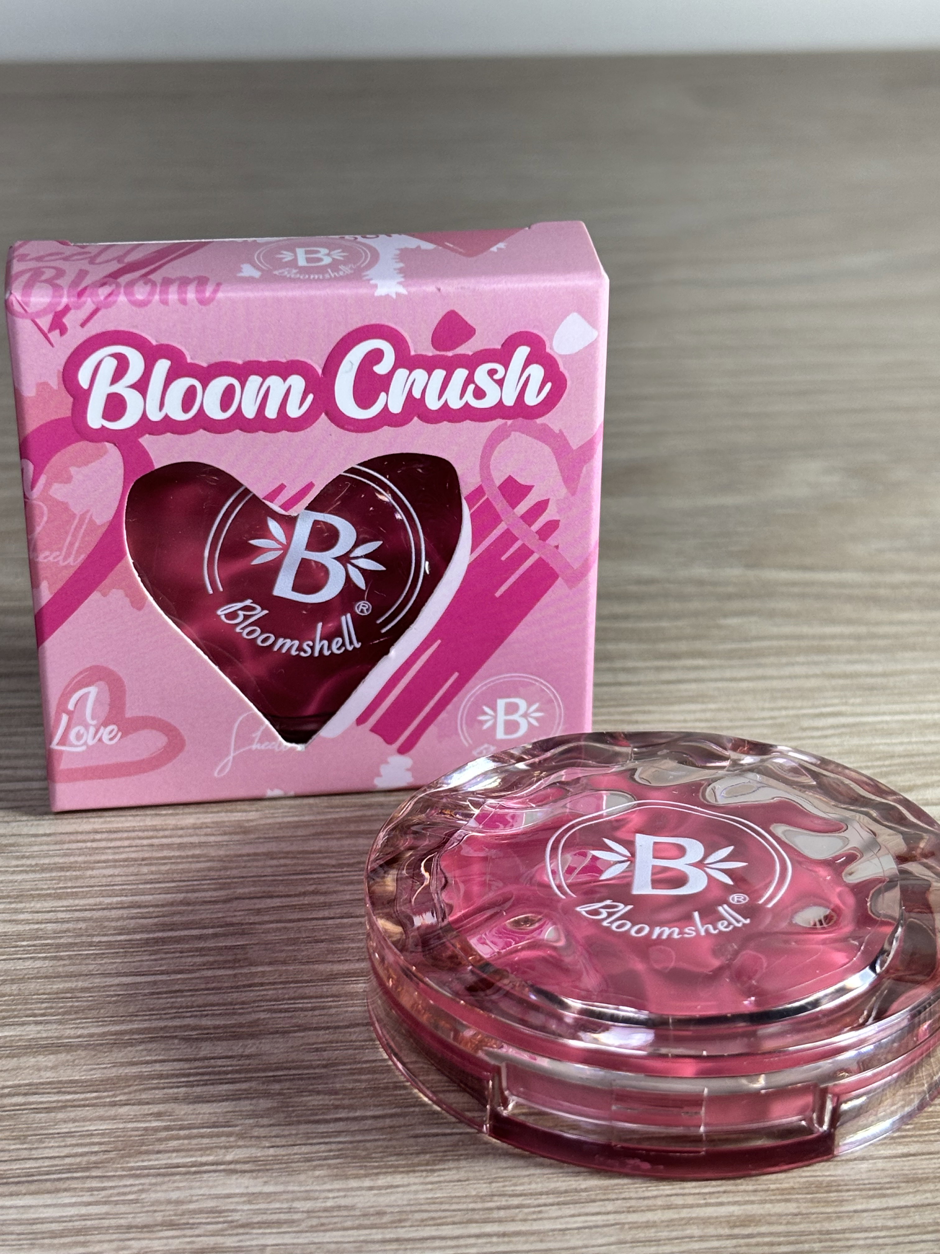 Rubor en Crema Bloom Crush Bloomshell 💗