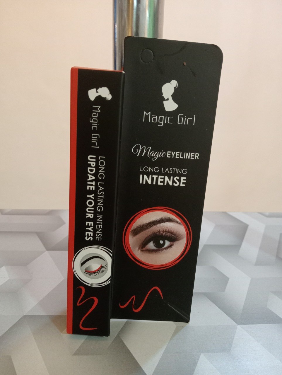 Magic Girl Magic Eyeliner
