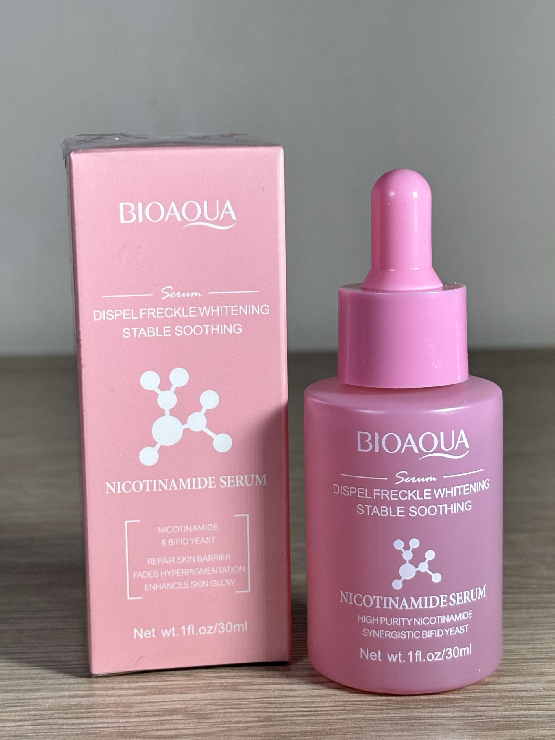 Sérum de Nicotinamida Bioaqua (30 ml) 🩷