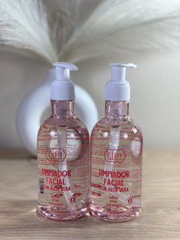 Limpiador facial con aloe vera Girly 💖