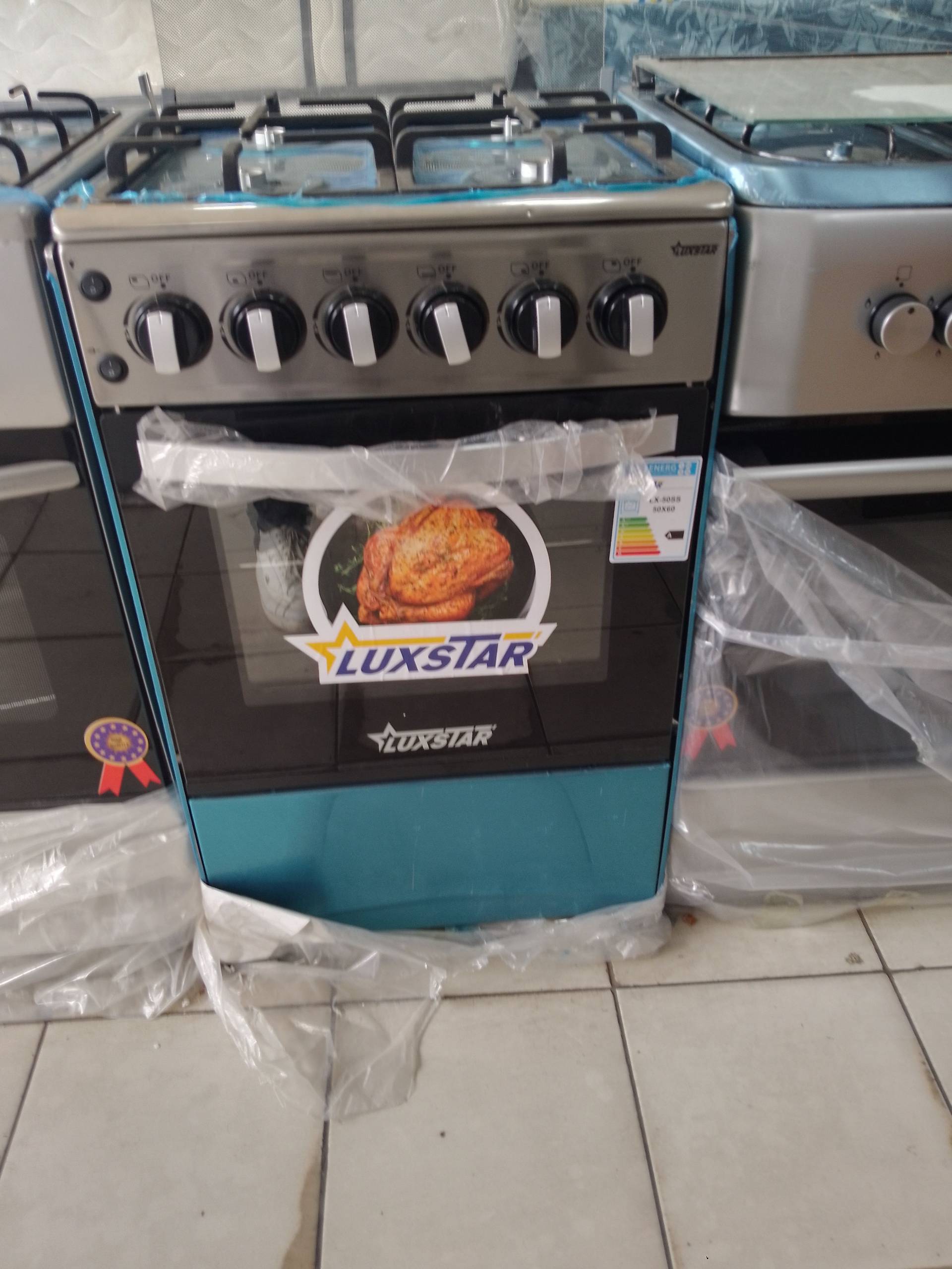 gazinière à 4 feu_0