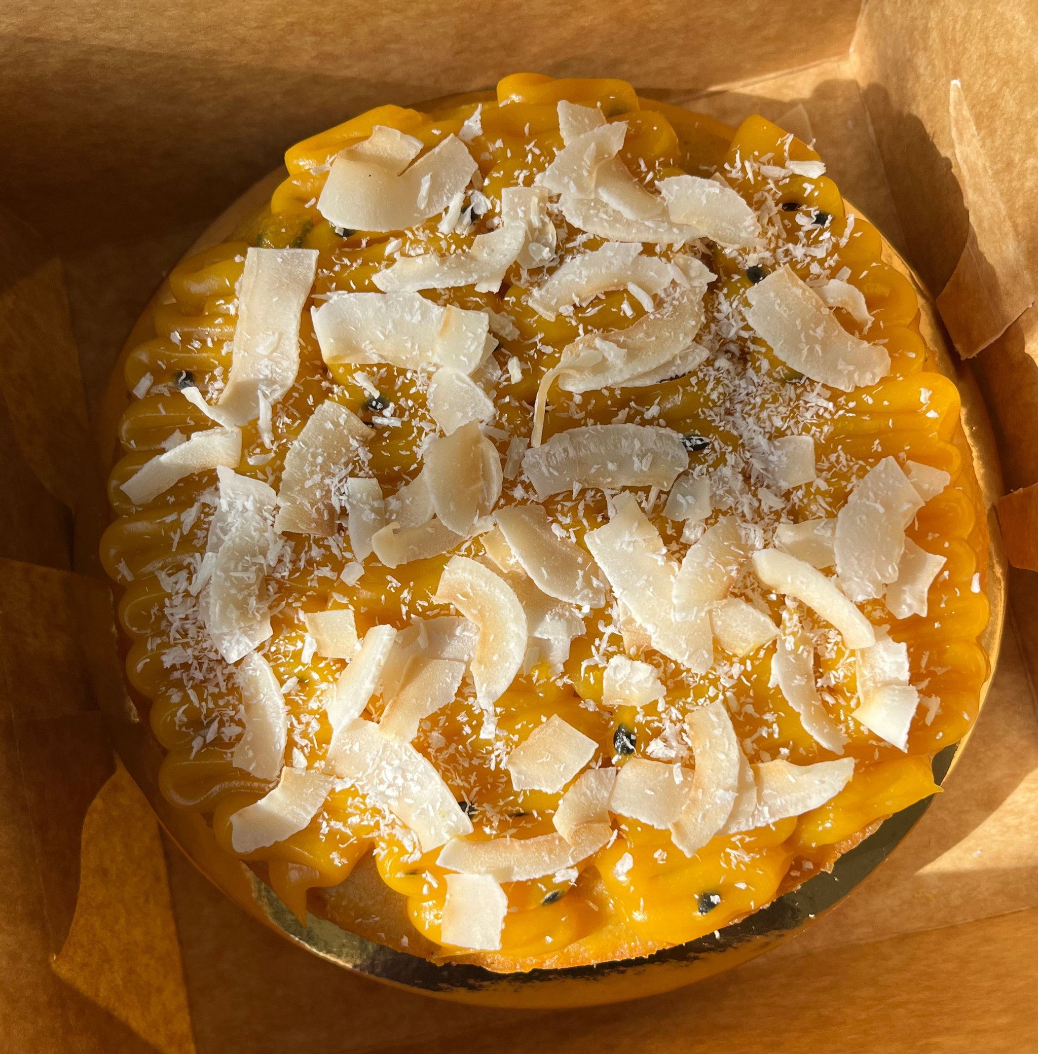 Vegan Coconut & Passionfruit Cake_0