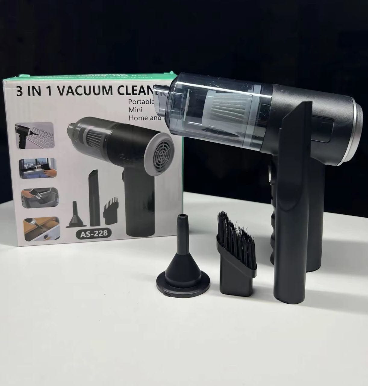 Portable car vacuum cleaner