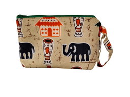 NECESSAIRE M