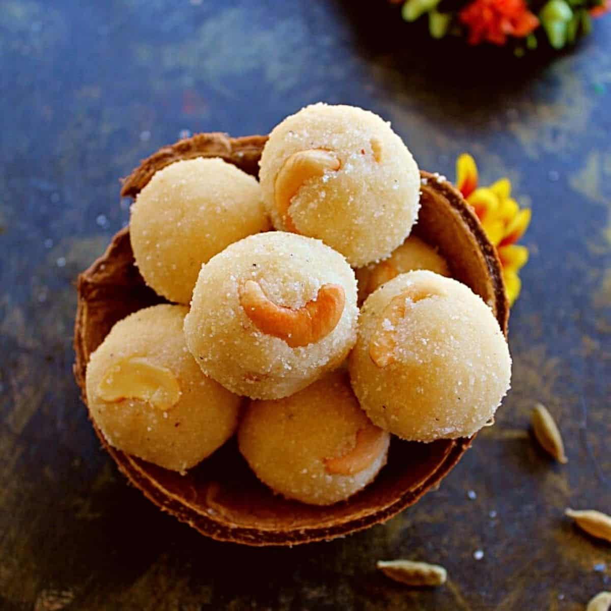 Rava Laddu_2