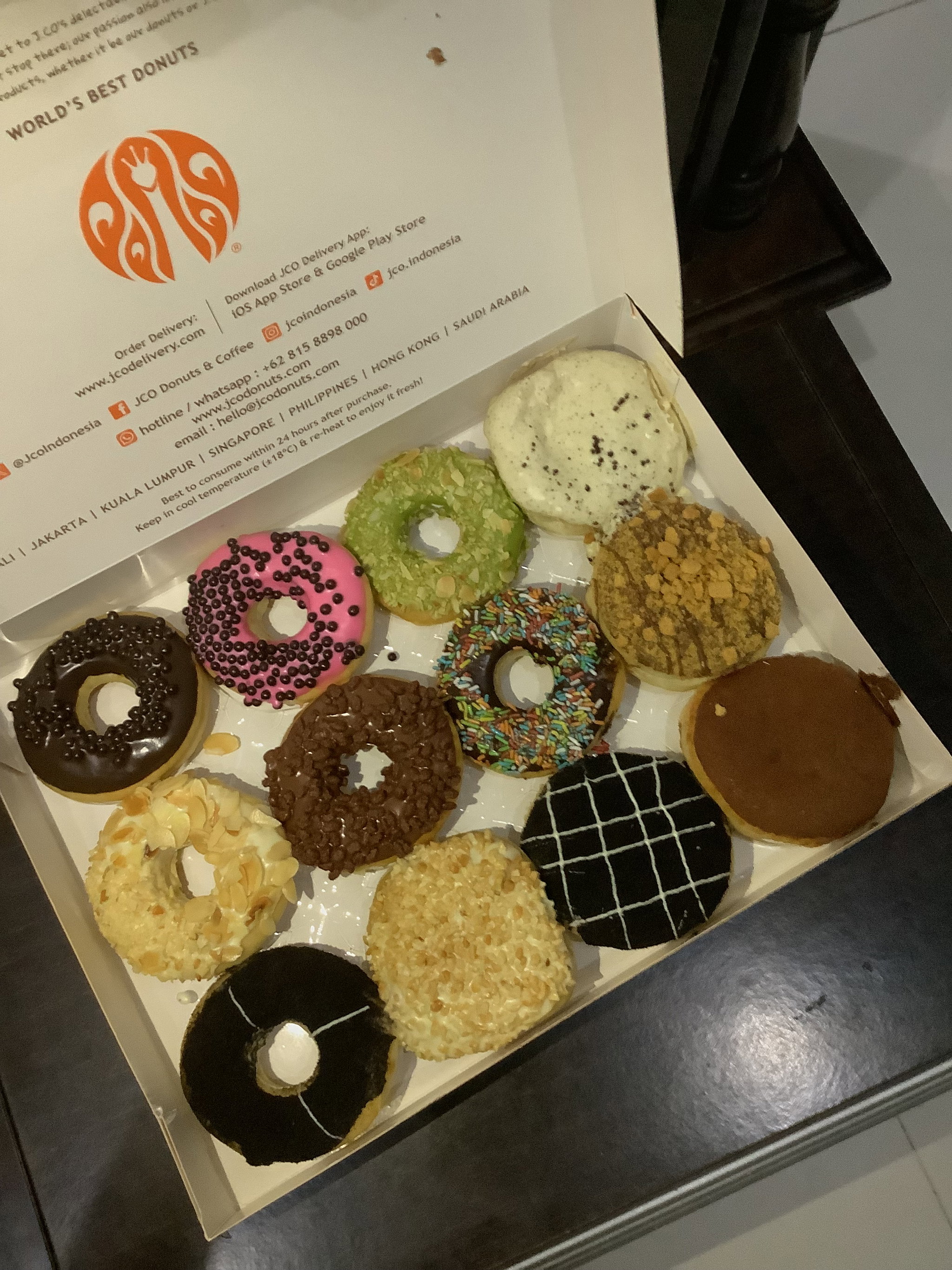 JCO DOUGHNUTS 💜🤓_0