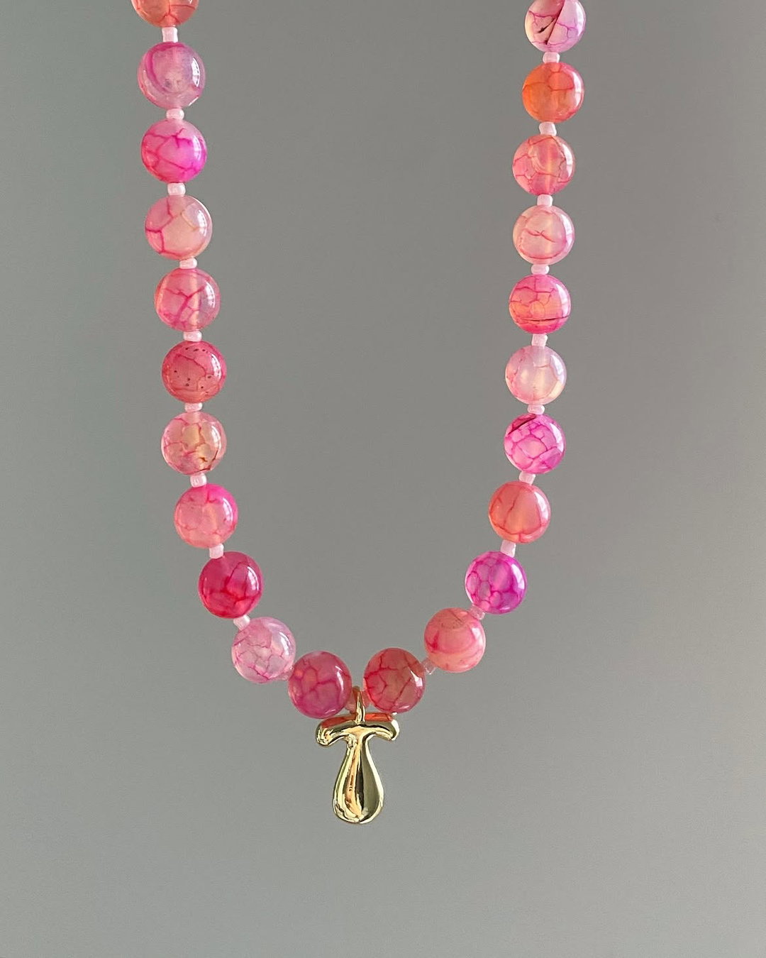 Lía Jade Pink Necklace + inicial 