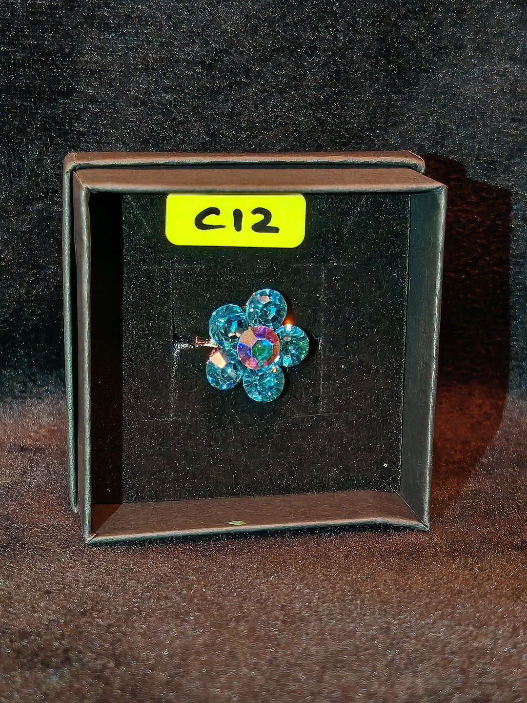 PIN C12