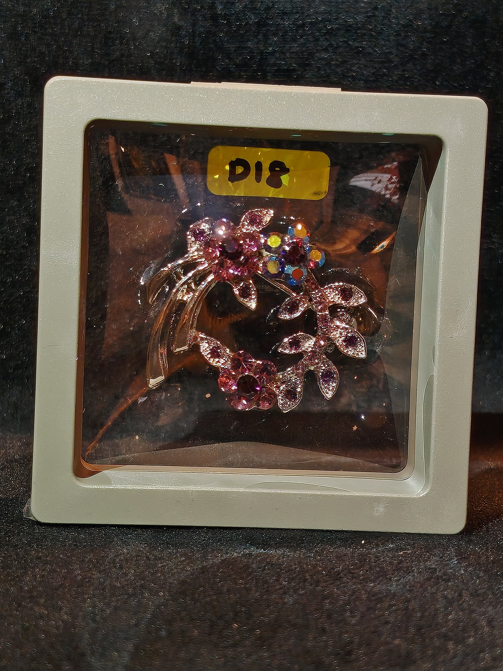 PIN D18_0