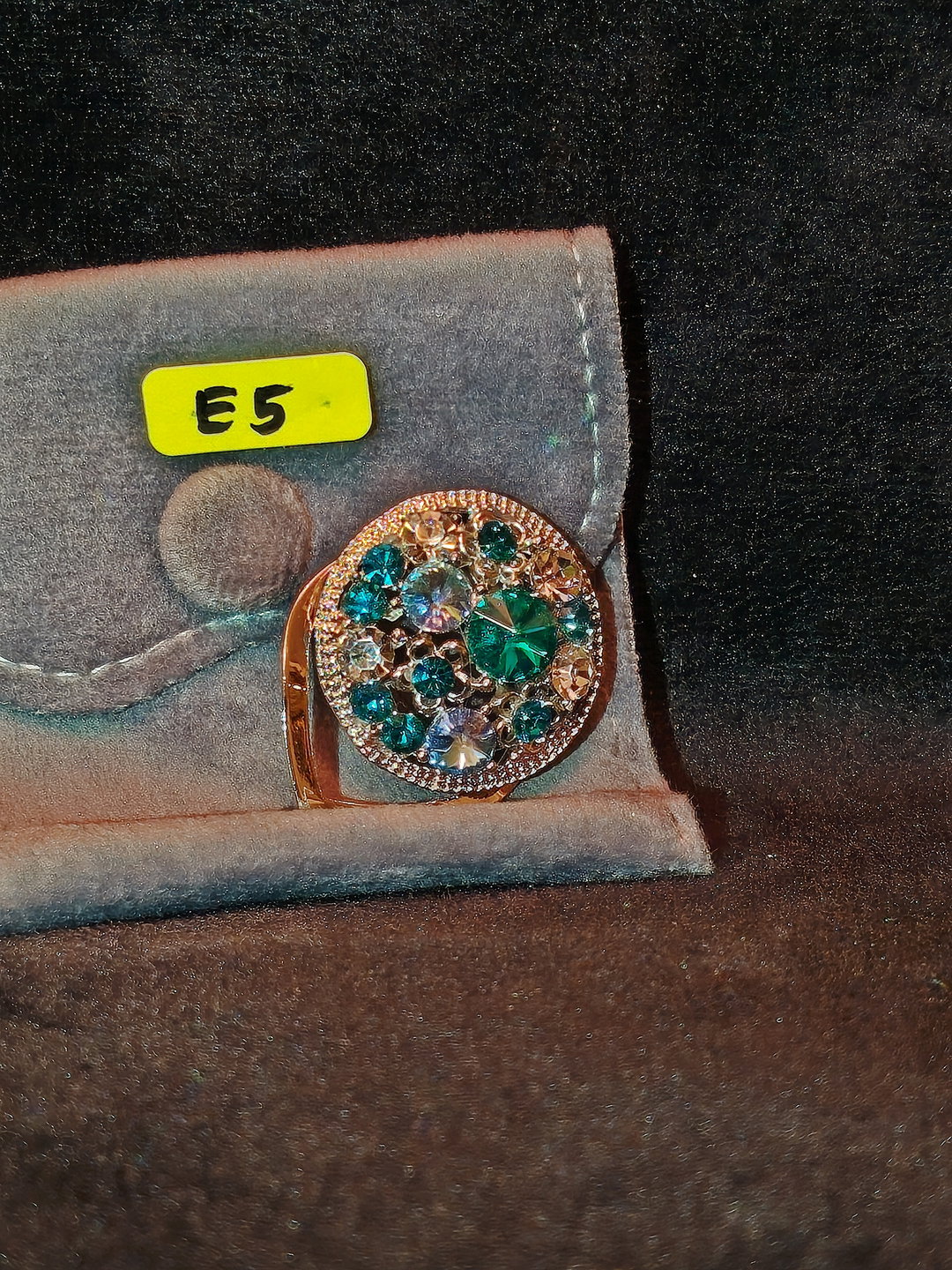 PIN E5