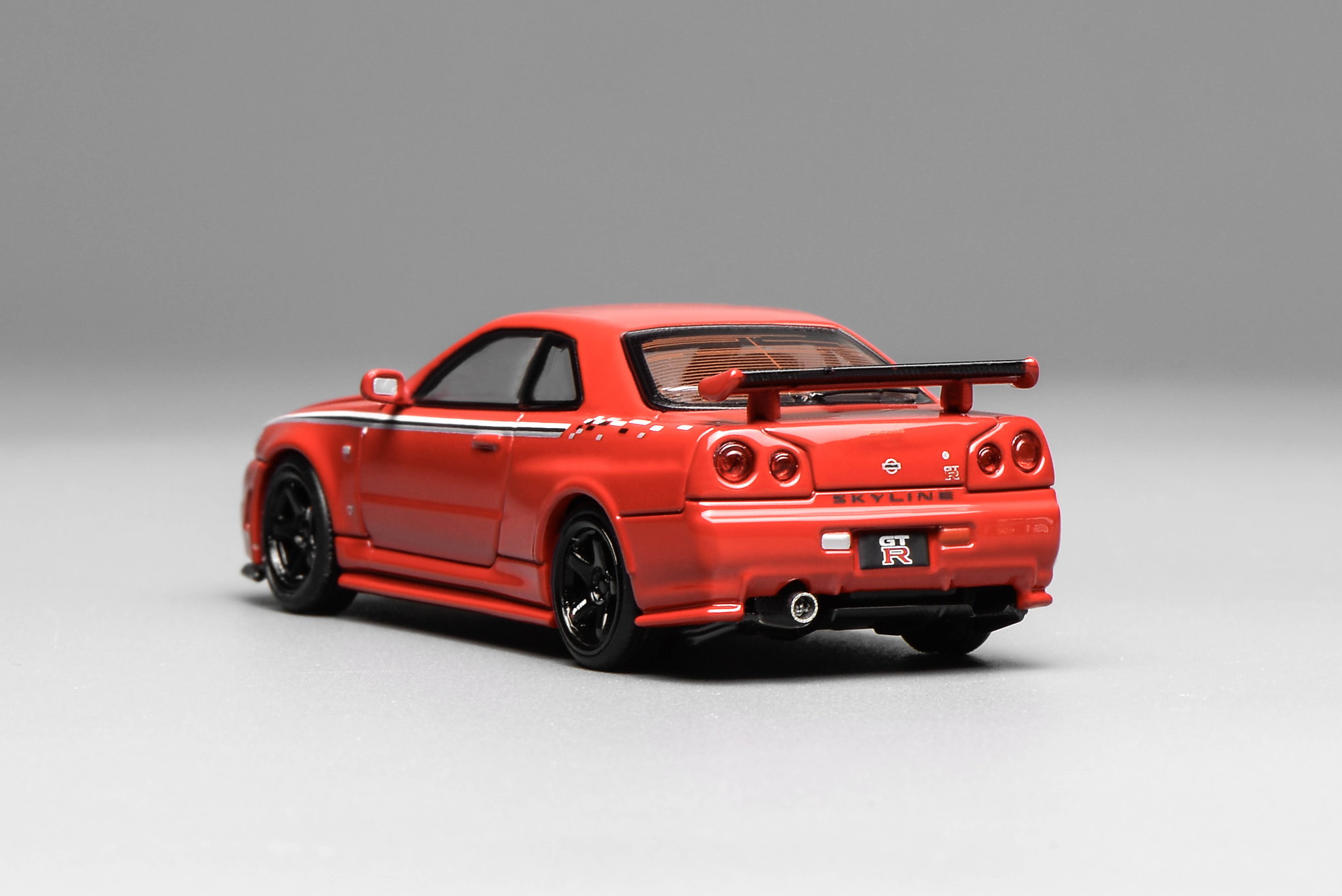 MOTOR HELIX MODEL 1/64 NISSAN SKYLINE GT-R (R34) NISMO CUSTOMIZED - RED_4