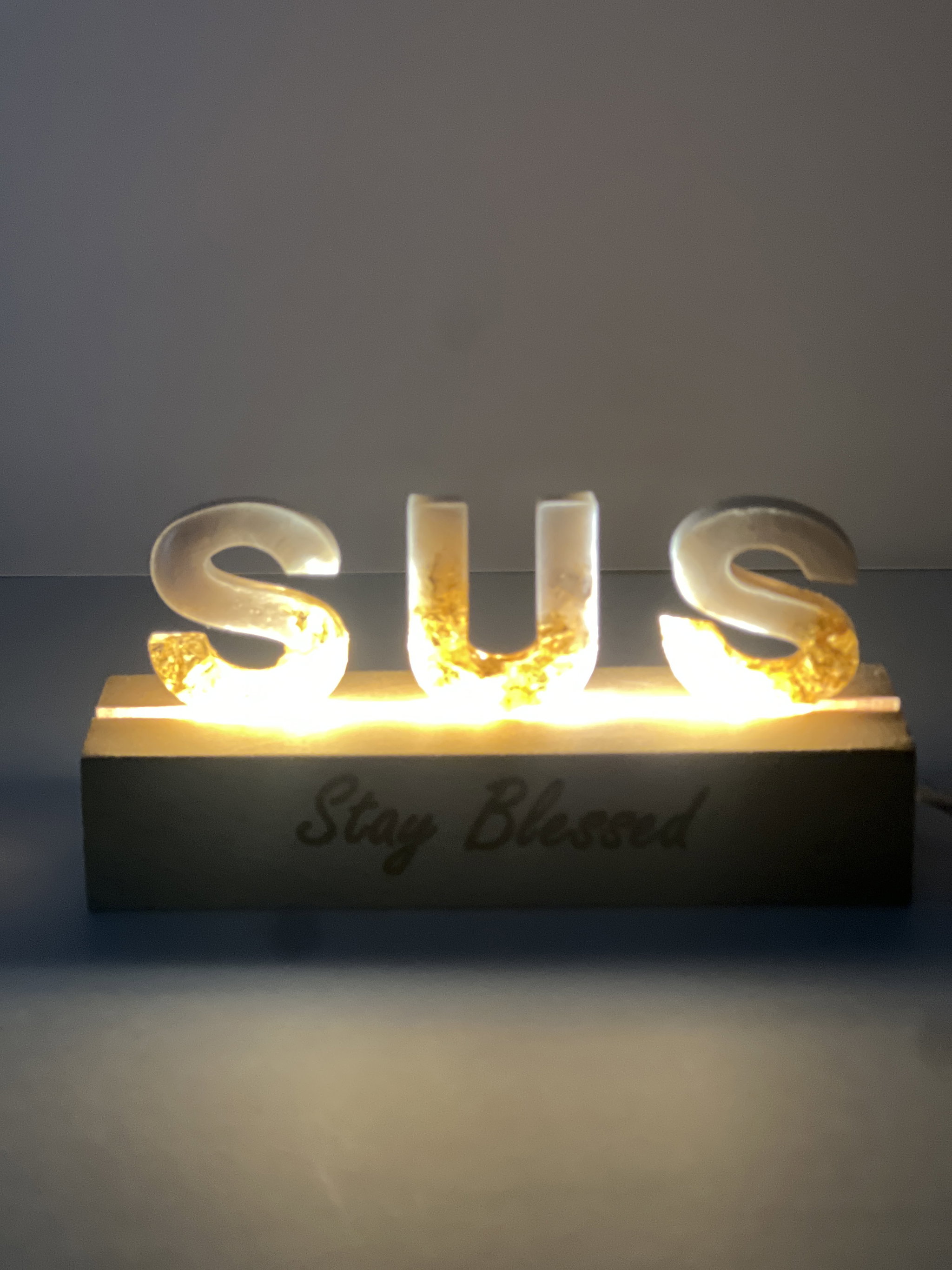 Wooden  Base with 3-5 letters_0