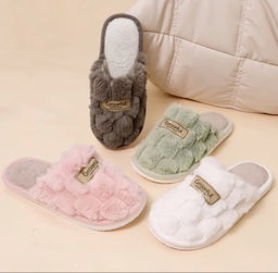 Indoor slippers artificial fur ( size 36-41)