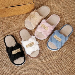 Indoor opening slippers with fur (size 36-41)