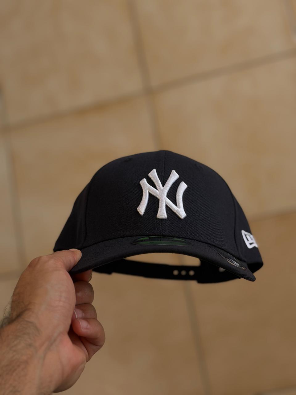 9FORTY M-Crown - NY Yankees Classic Navy_2