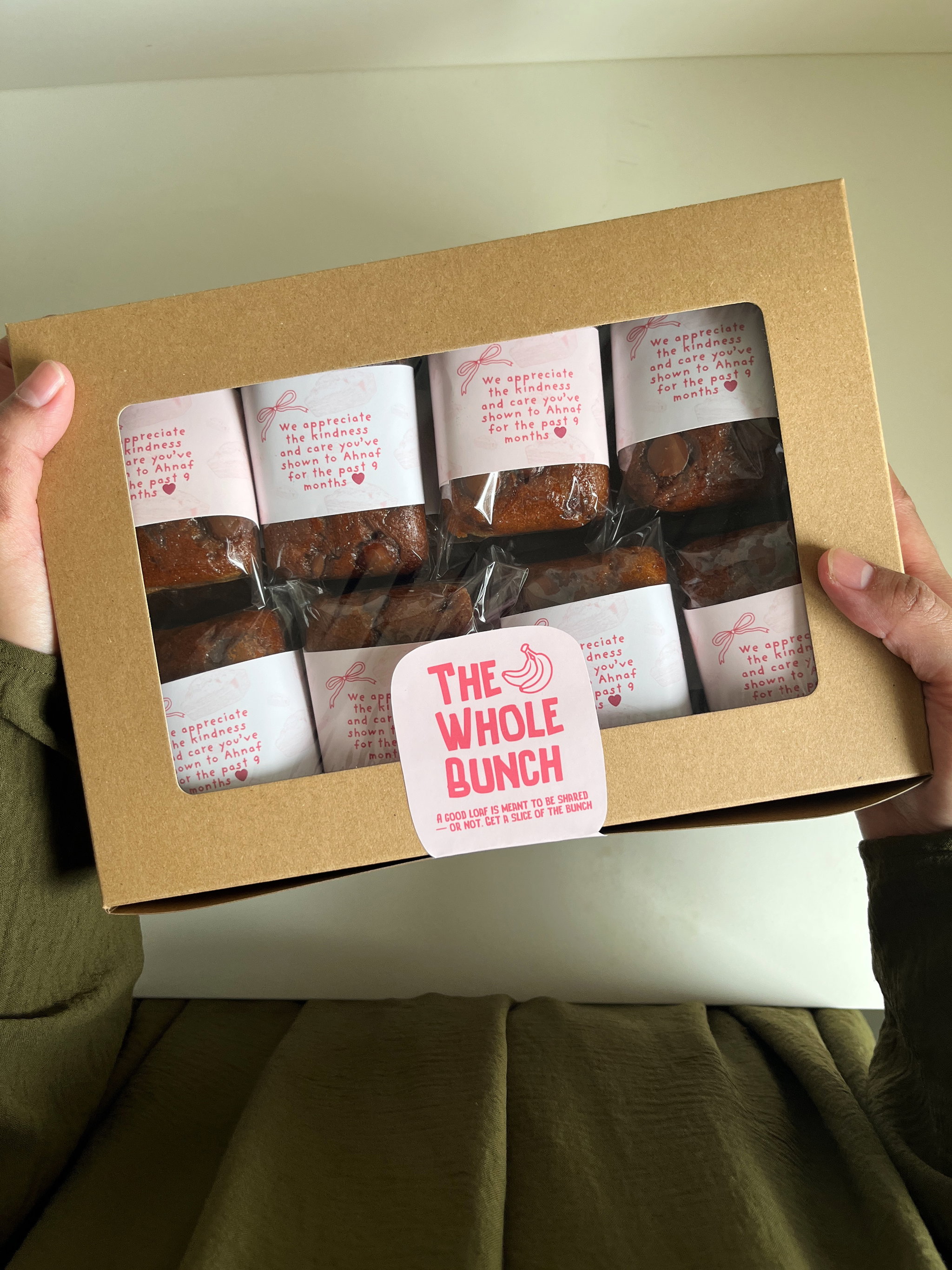 16 Little Loaves in a box (individually wrapped)_5