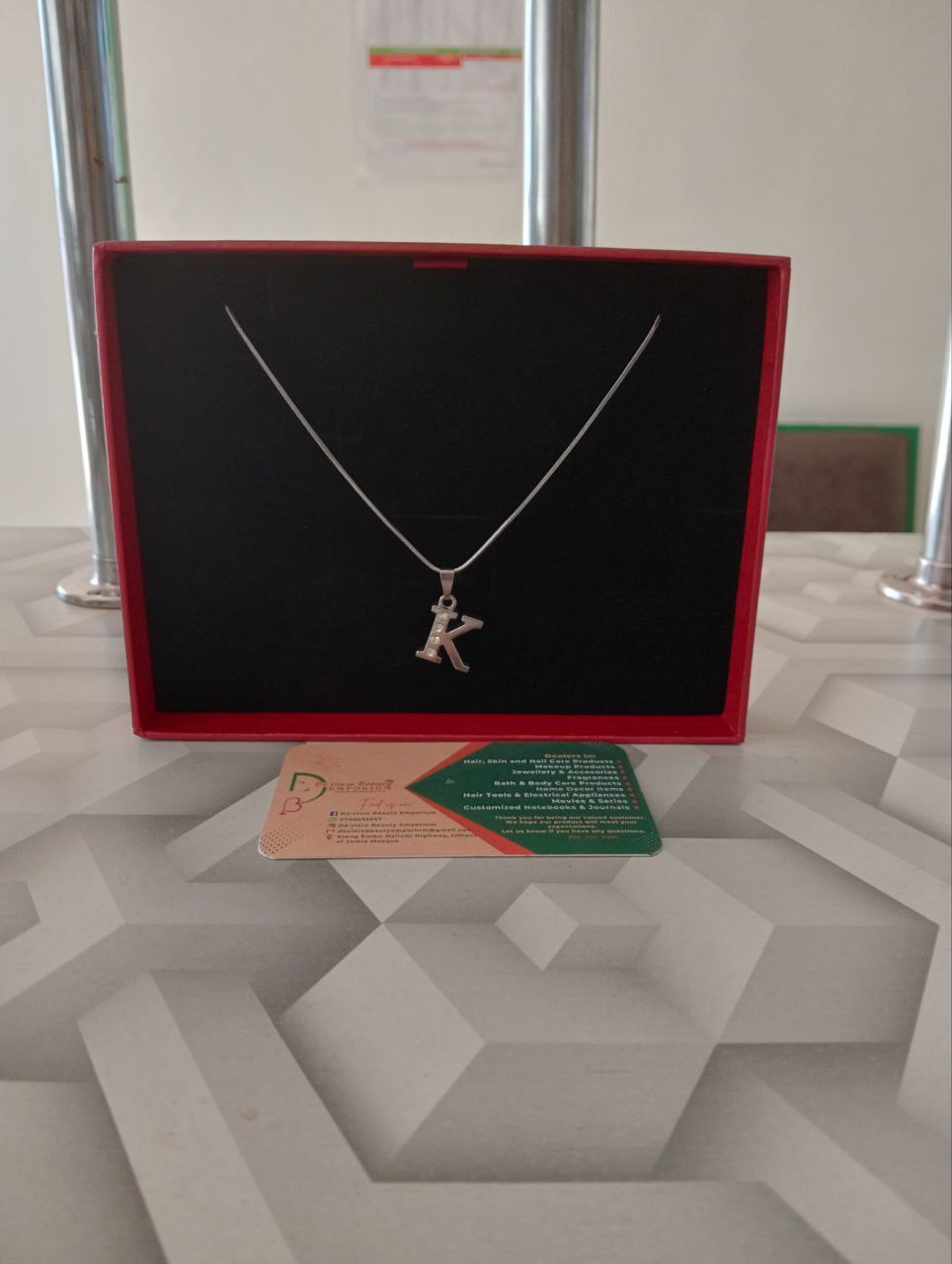 Letter K Pendant Necklace_0