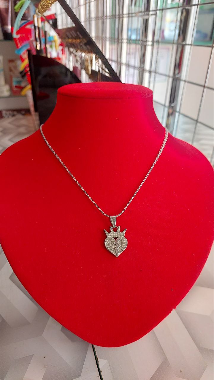 Crown Heart Pendant Necklace