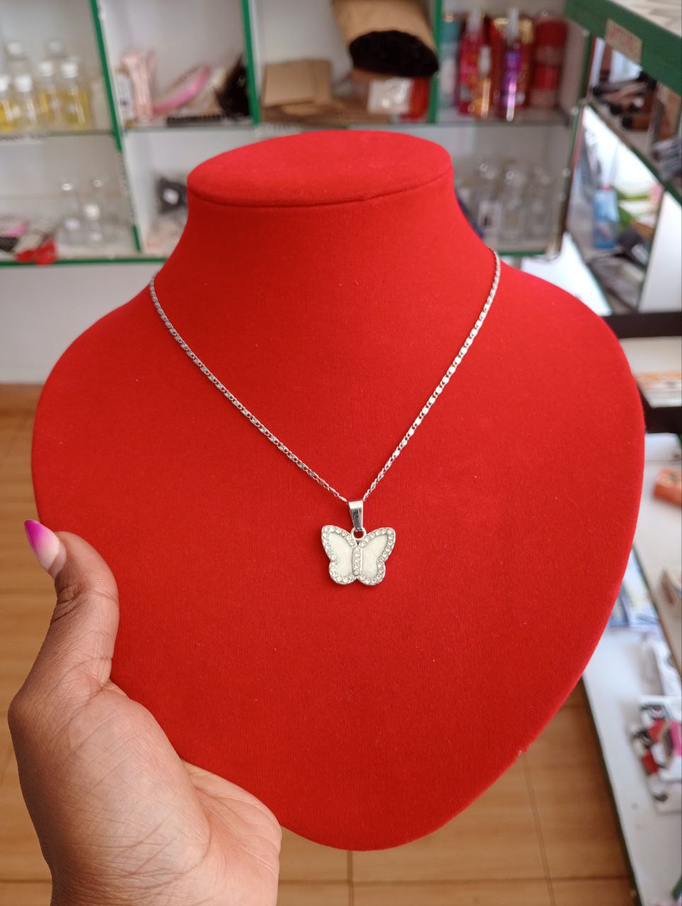 Buttefly Pendant Necklace_0