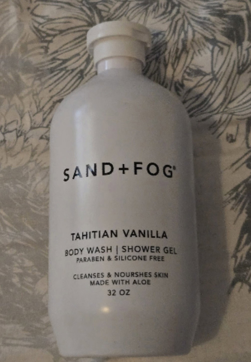 JUMBO SAND AND FOG BODY SHOWER GELS 32oz