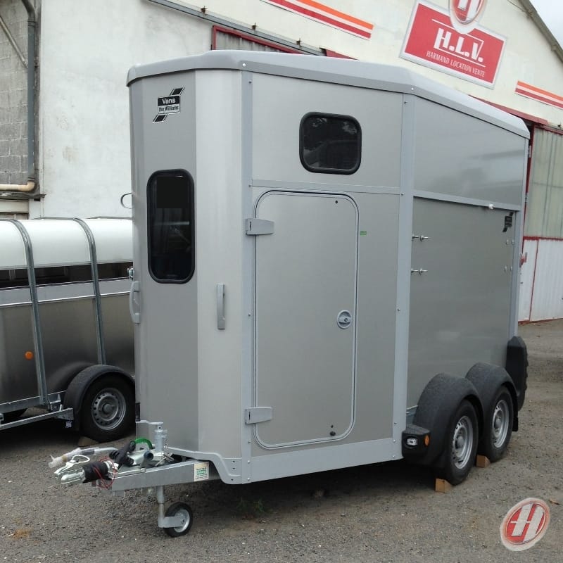 REMOLQUE PARA 2 CABALLOS IFOR WILLIAMS HB506 CONFORT_1