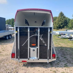 REMOLQUE PARA 2 CABALLOS BÖCKMANN COMFORT 22 – NUEVO MODELO