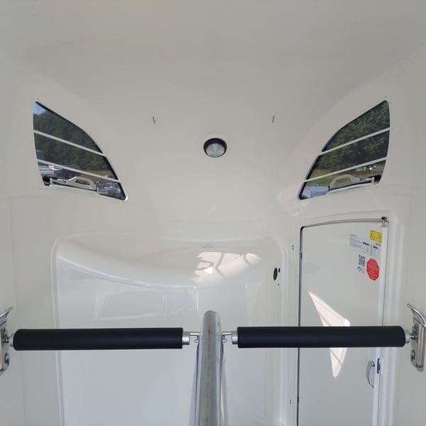 REMOLQUE PARA 2 CABALLOS BÖCKMANN COMFORT 22 – NUEVO MODELO_12