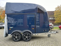 REMOLQUE PARA 2 CABALLOS HUMBAUR PEGASUS STYLE 2700 S – 2.700 KG