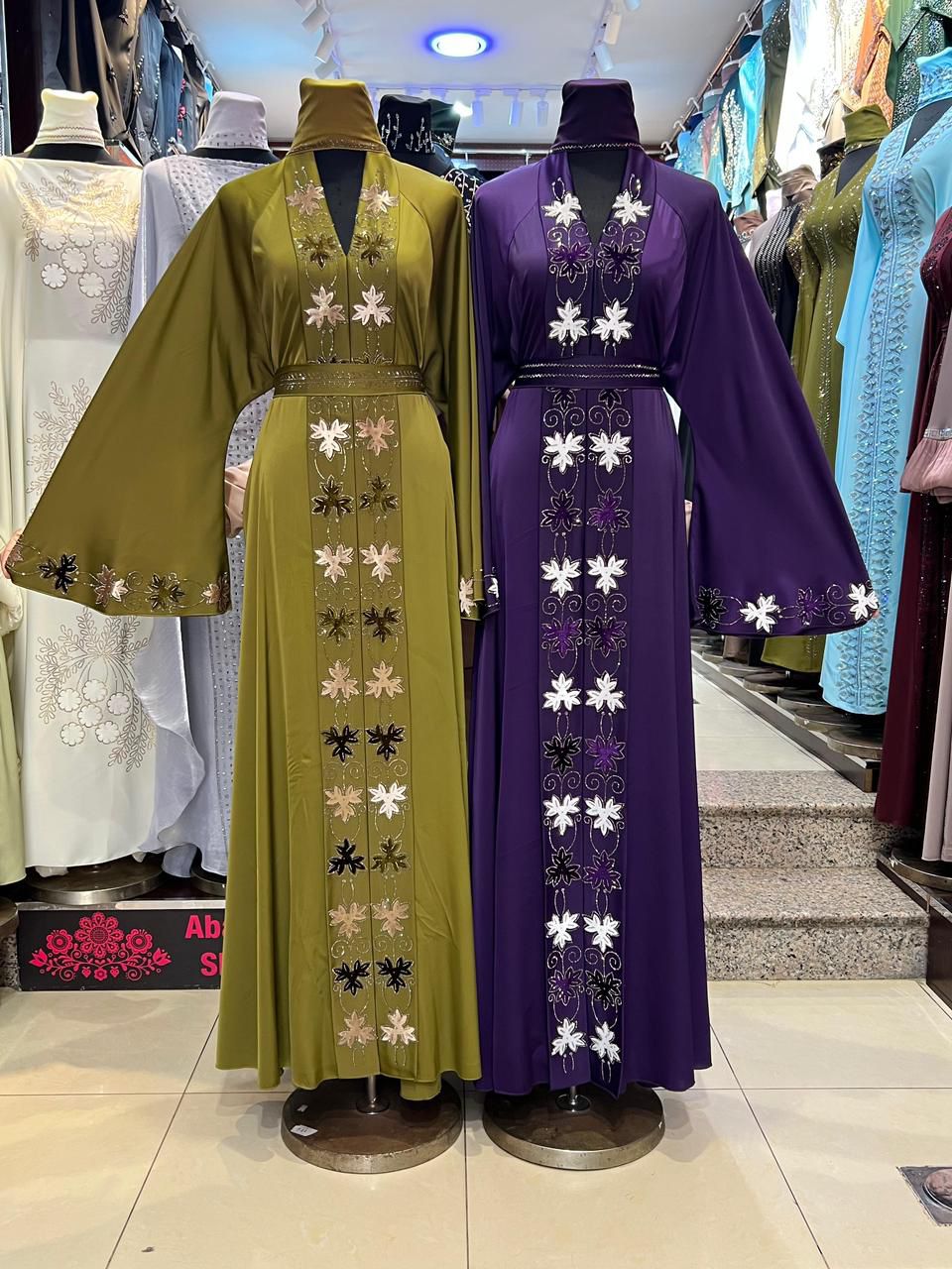 Lingeer Farah Floral Column Abaya