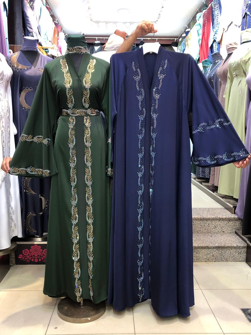 Lingeer Aaliyah Vine Embroidered Abaya
