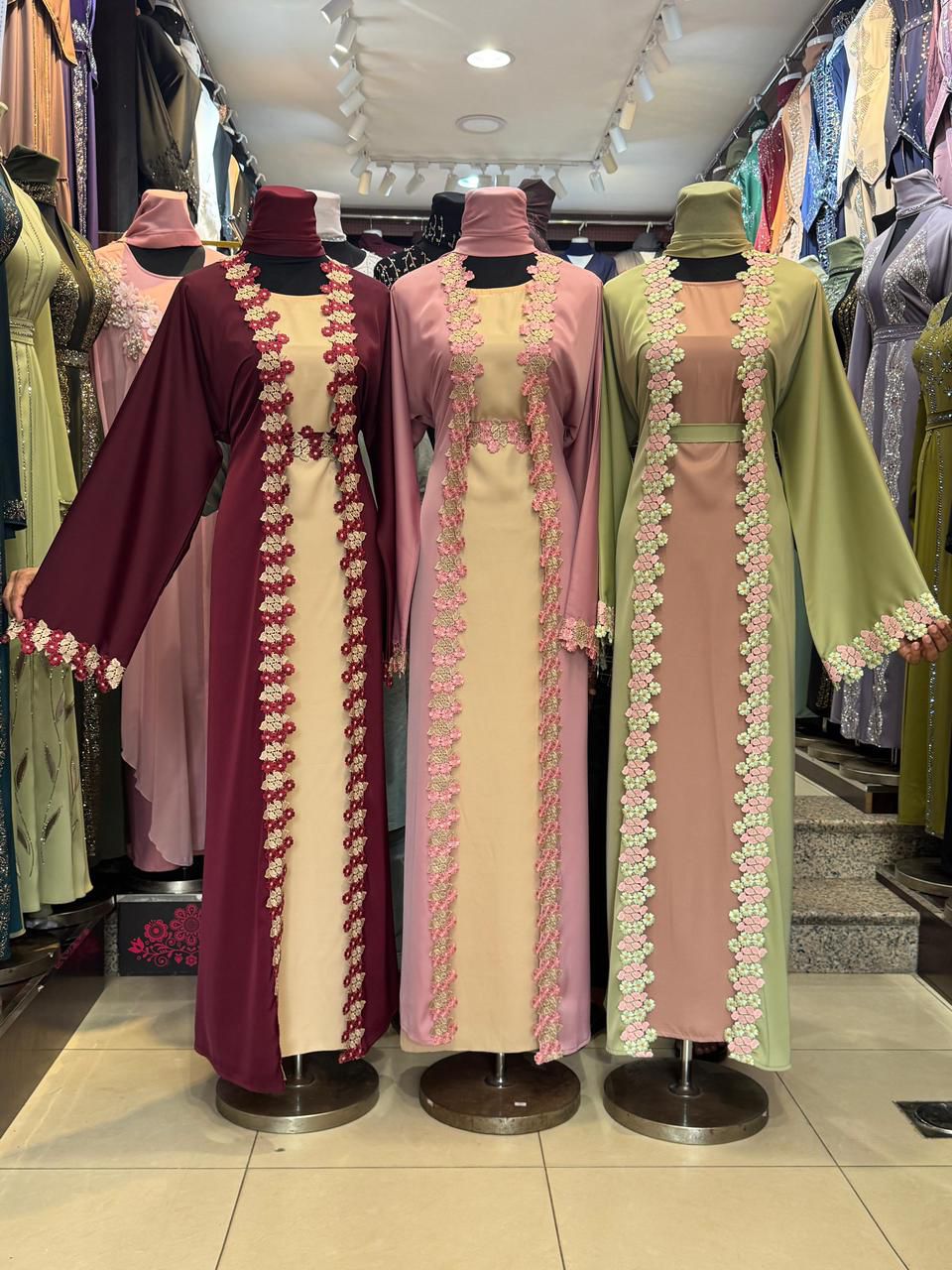 Lingeer Liyana Floral Overlay Abaya