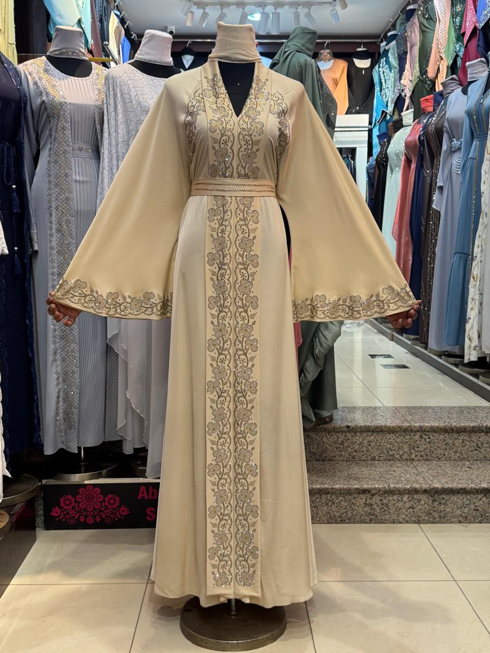 Lingeer Jamila Ornate Floral Abaya