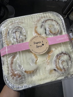 Cinnamon Rolls 